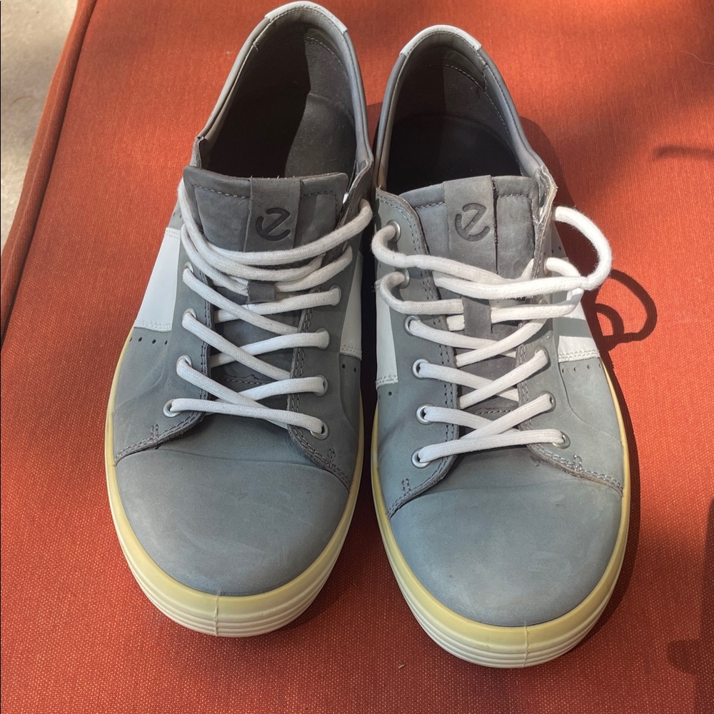 Men's Stylish Gray Sneakers